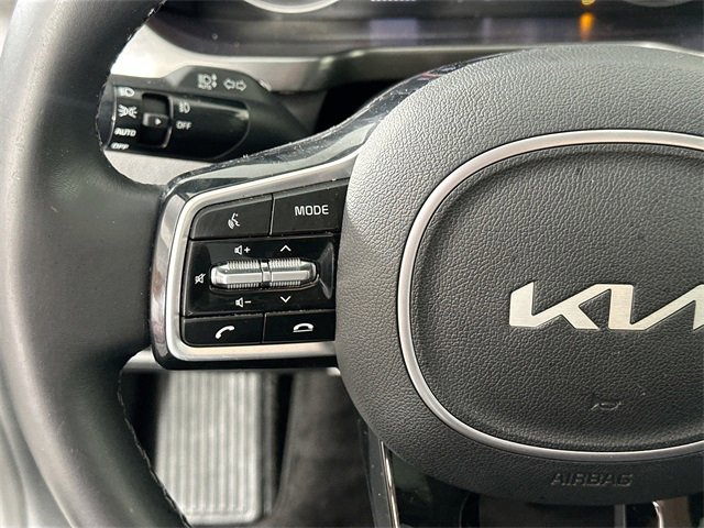 Used 2022 Kia Sorento SX image 24