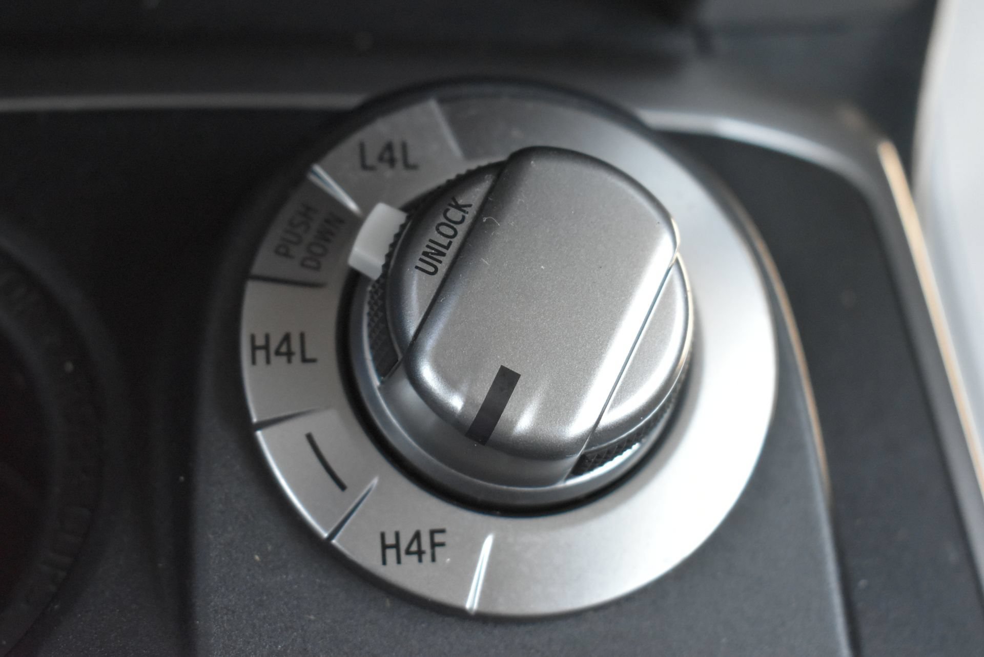 Used 2022 Toyota 4Runner Limited AWD/4WD image 30