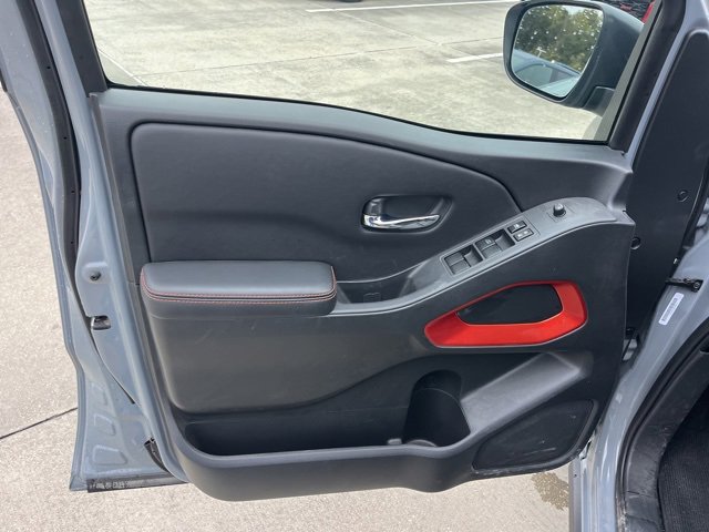 Used 2025 Nissan Frontier PRO-4X w/ Tow Package image 13