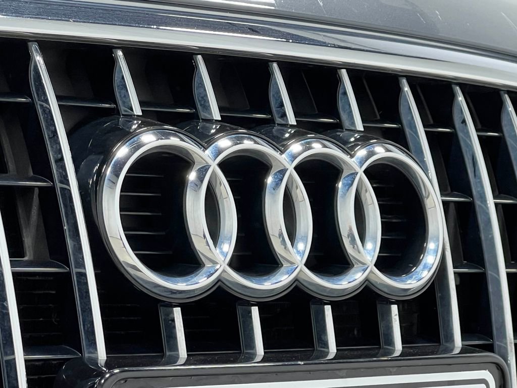 Used 2016 Audi Q5 3.0T Premium Plus w/ Technology Package AWD/4WD image 40