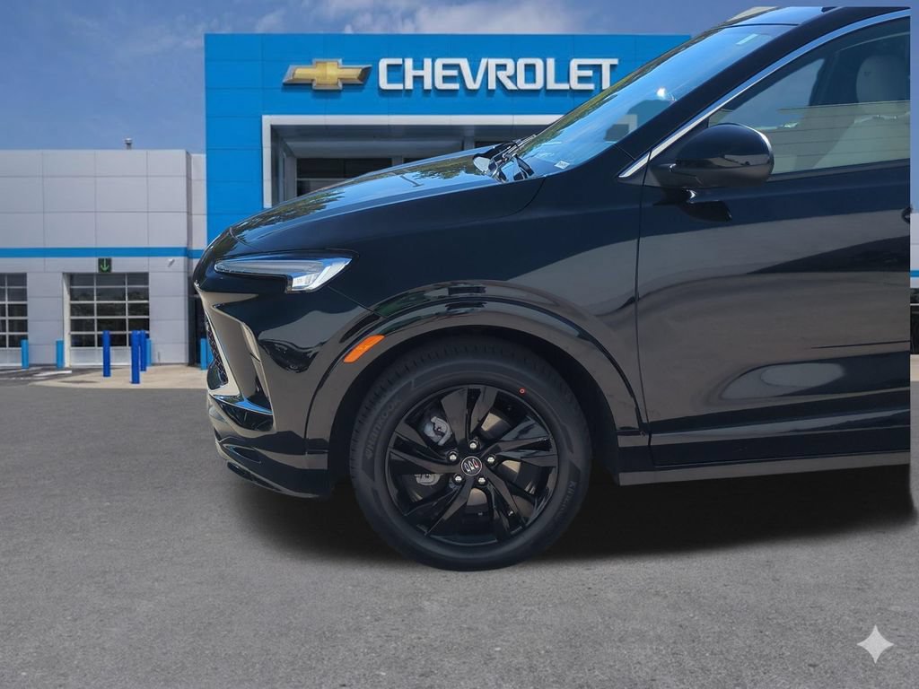 Used 2024 Buick Encore GX Sport Touring FWD image 11