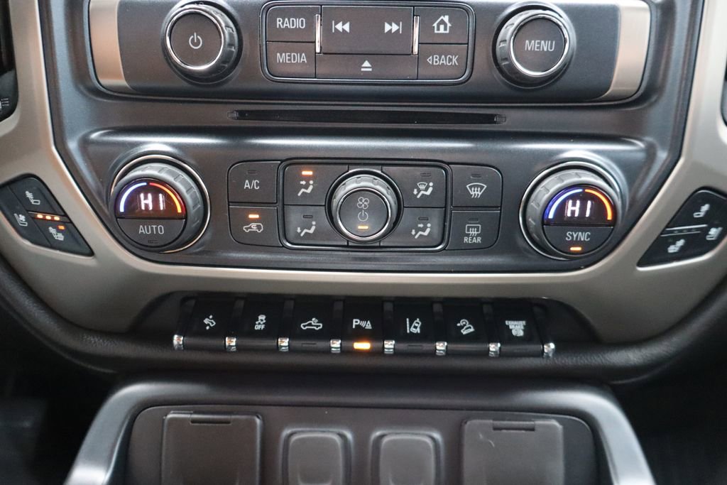 Used 2018 GMC Sierra 3500 Denali w/ Duramax Plus Package image 14