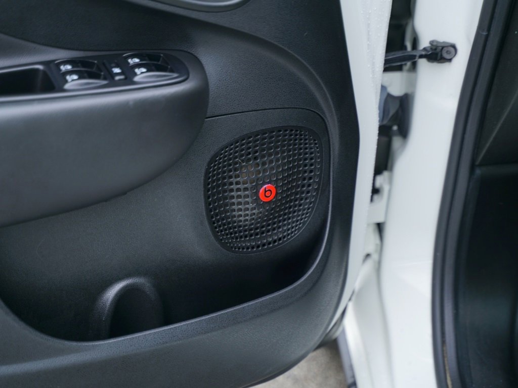 Used 2019 FIAT 500L Trekking image 19