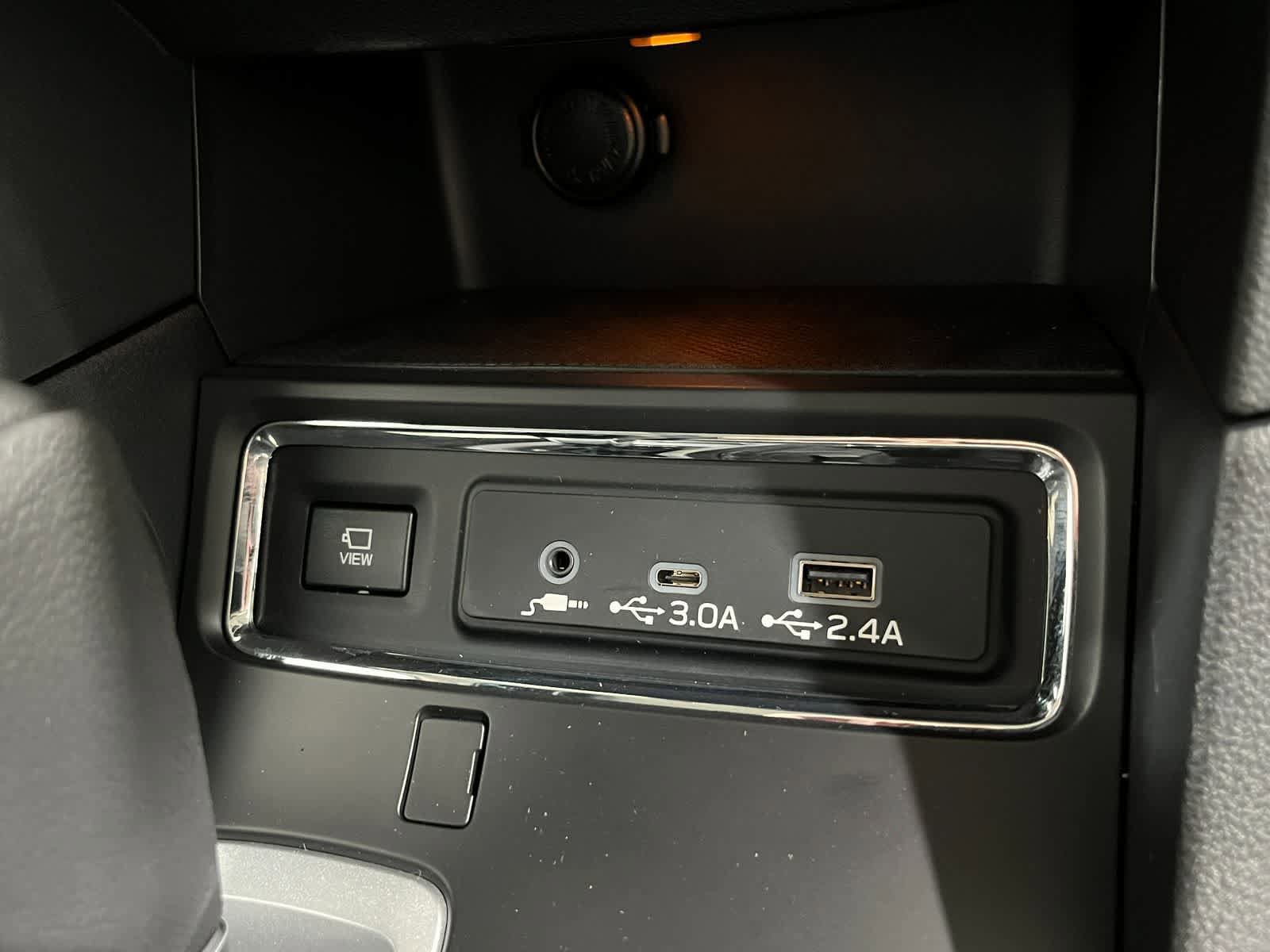 Certified 2025 Subaru Ascent Limited AWD/4WD image 19