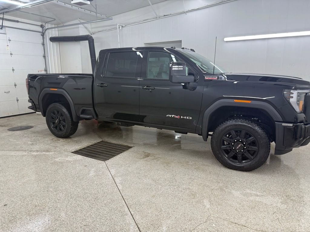 New 2026 GMC Sierra 2500 AT4 image 3