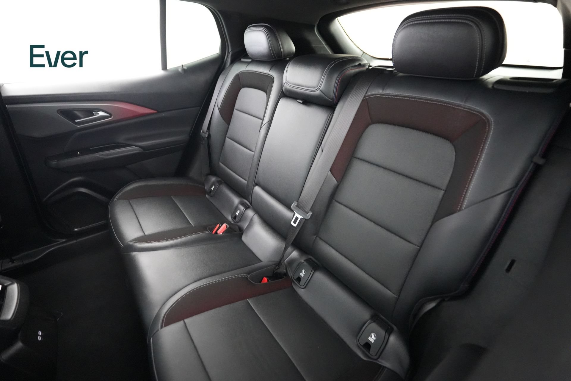 Used 2024 Chevrolet Equinox EV RS FWD image 24