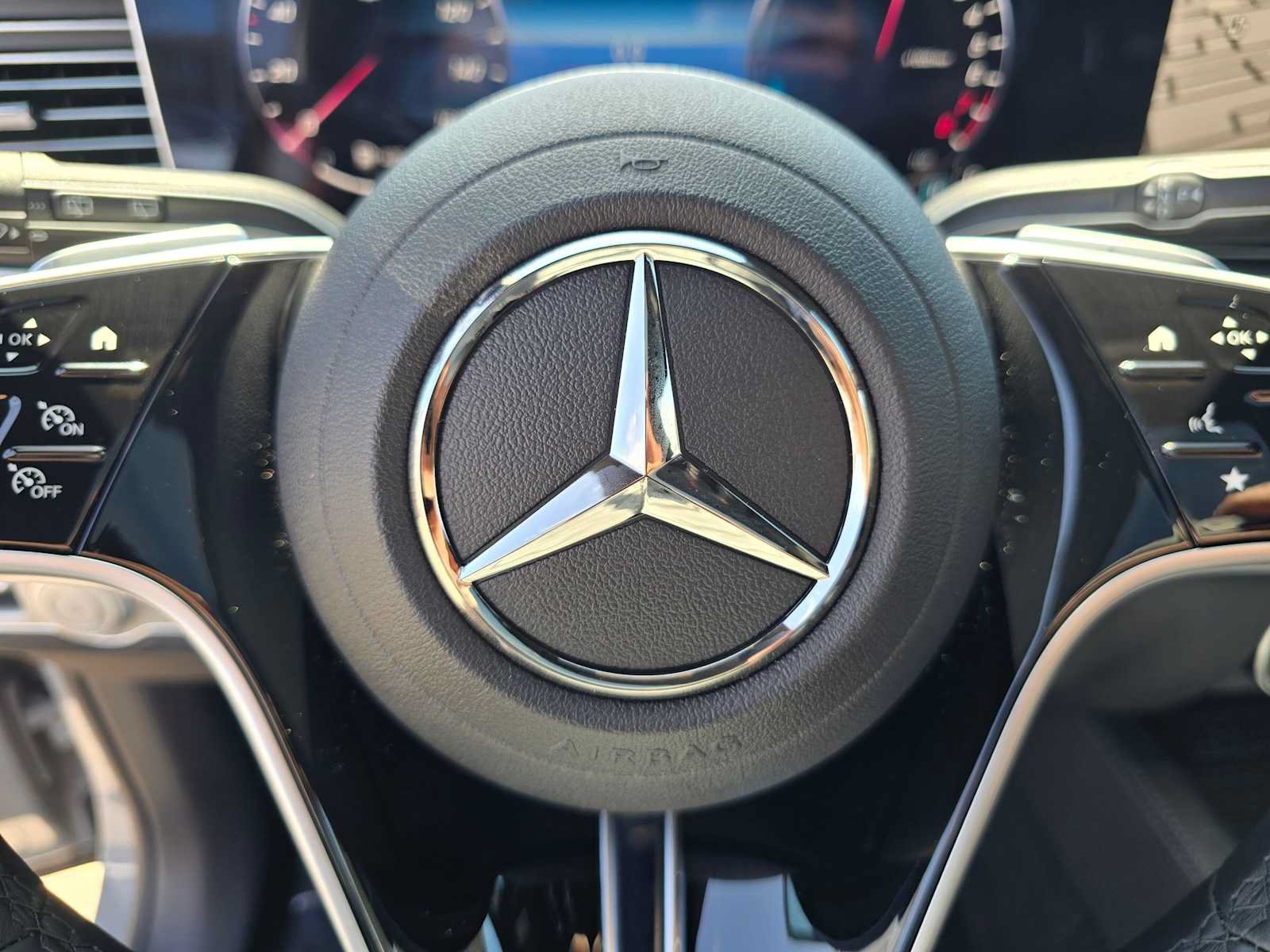New 2026 Mercedes-Benz GLE 450e 4MATIC image 24