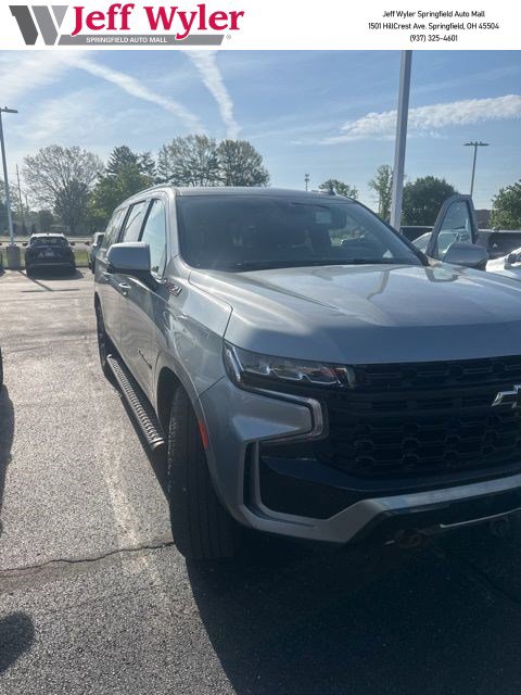 Used 2023 Chevrolet Suburban Z71 w/ Z71 Off-Road Package AWD/4WD image 1