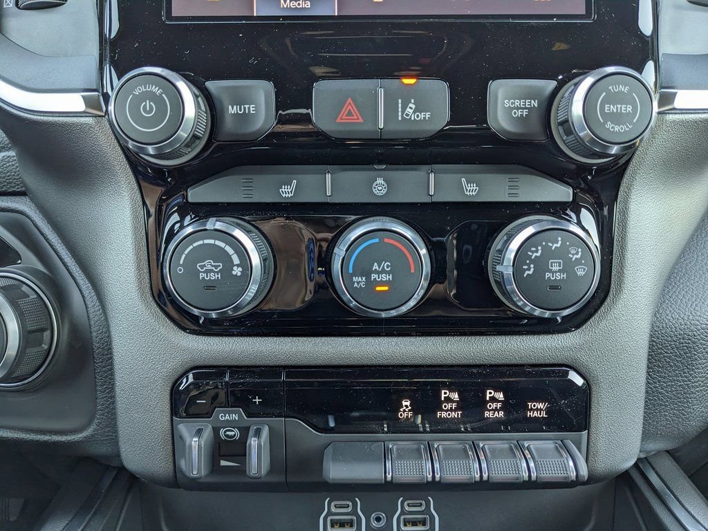 New 2026 RAM 1500 Big Horn image 32