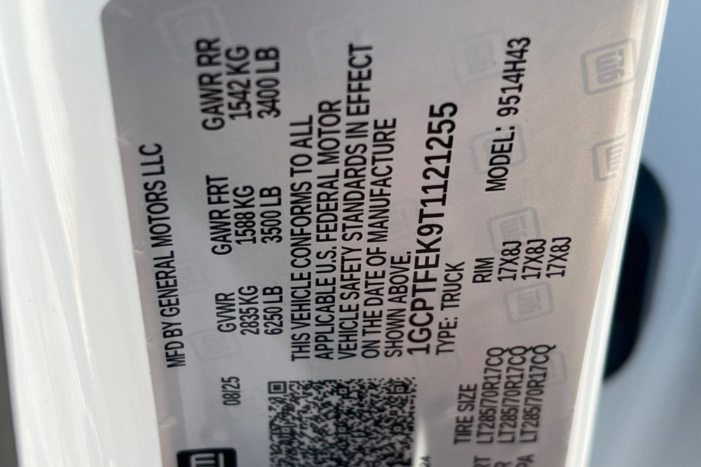 New 2026 Chevrolet Colorado ZR2 w/ Technology Package image 22