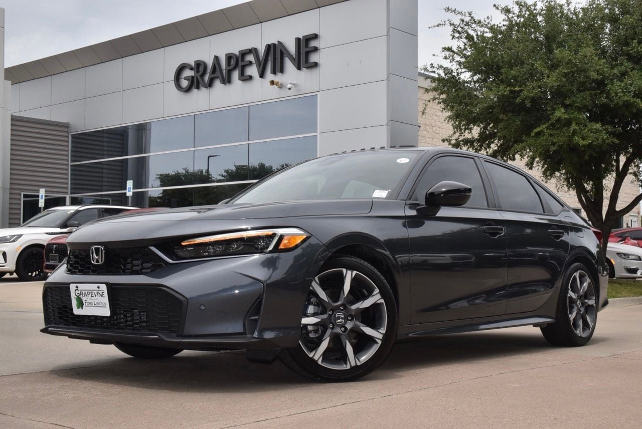 Used 2026 Honda Civic Sport Touring image 2