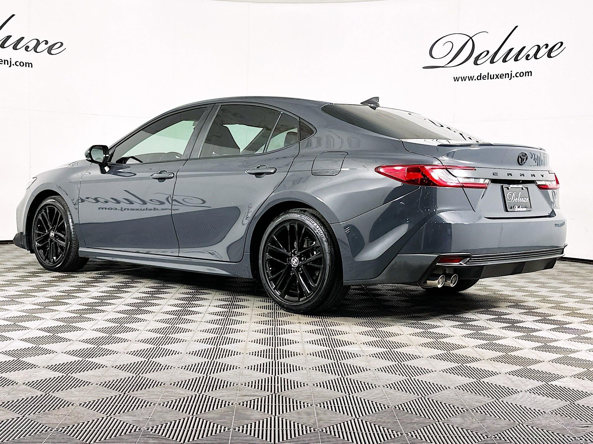 Used 2025 Toyota Camry SE w/ Multimedia Upgrade Package FWD image 4