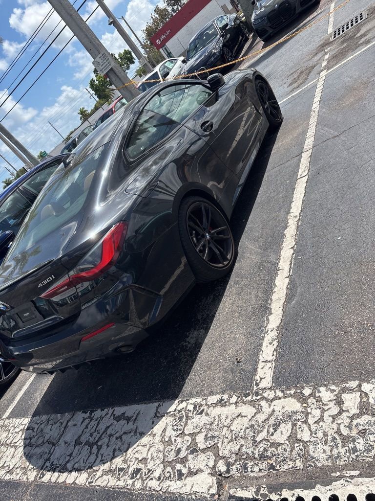 Used 2023 BMW 430i 430i w/ M Sport Package image 5