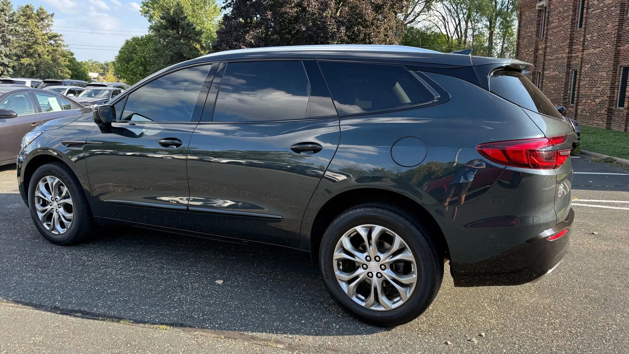 Used 2018 Buick Enclave Avenir w/ Trailering Package image 3