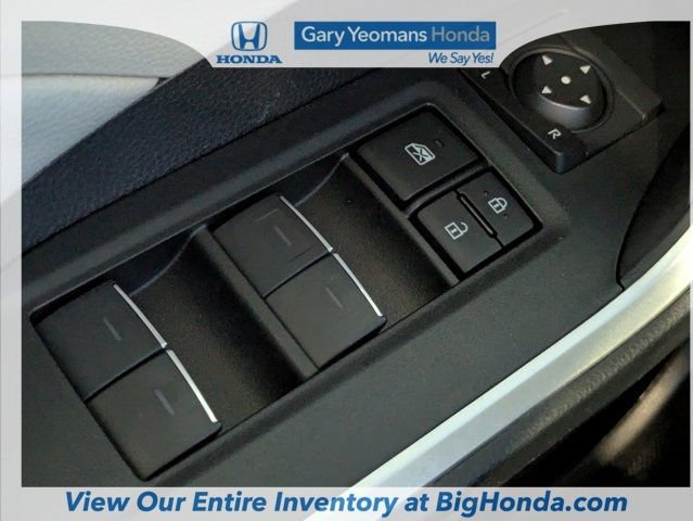 Used 2022 Toyota RAV4 XLE image 23