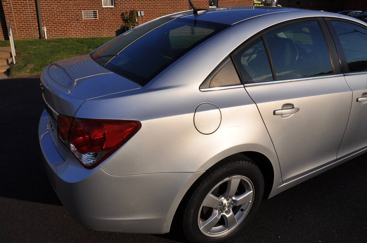 Used 2012 Chevrolet Cruze LS w/ Connectivity Package FWD image 10