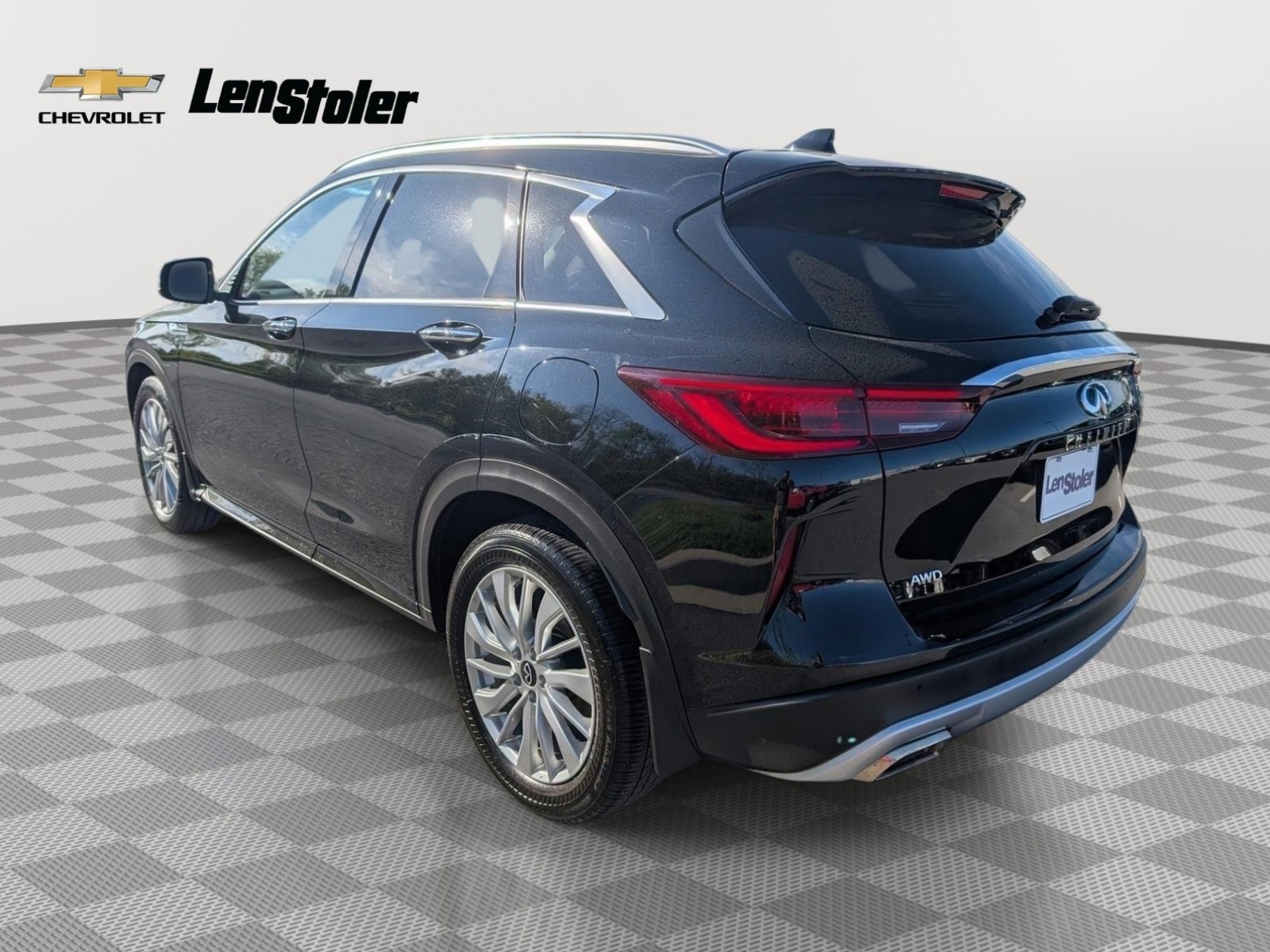Used 2023 INFINITI QX50 Luxe image 3