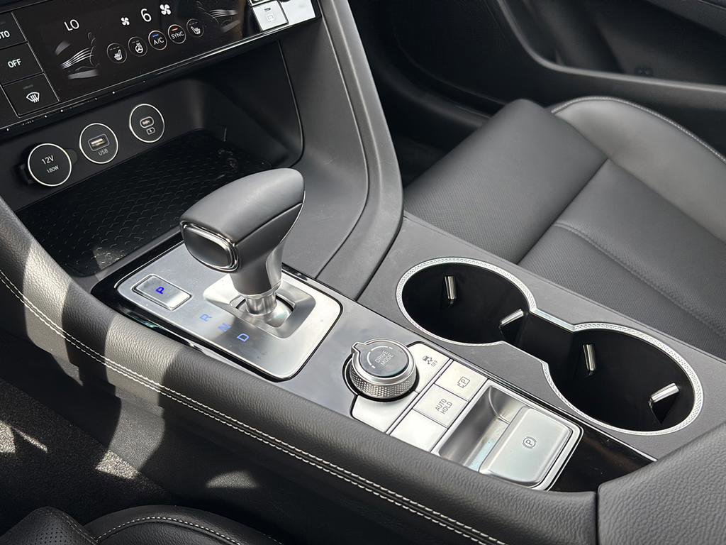 Certified 2026 Genesis G70 2.5T image 33