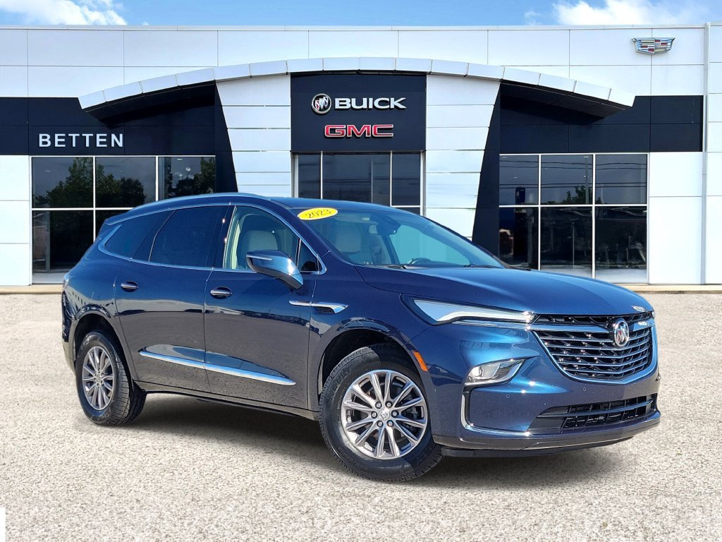 Used 2023 Buick Enclave Essence FWD 360° Tour