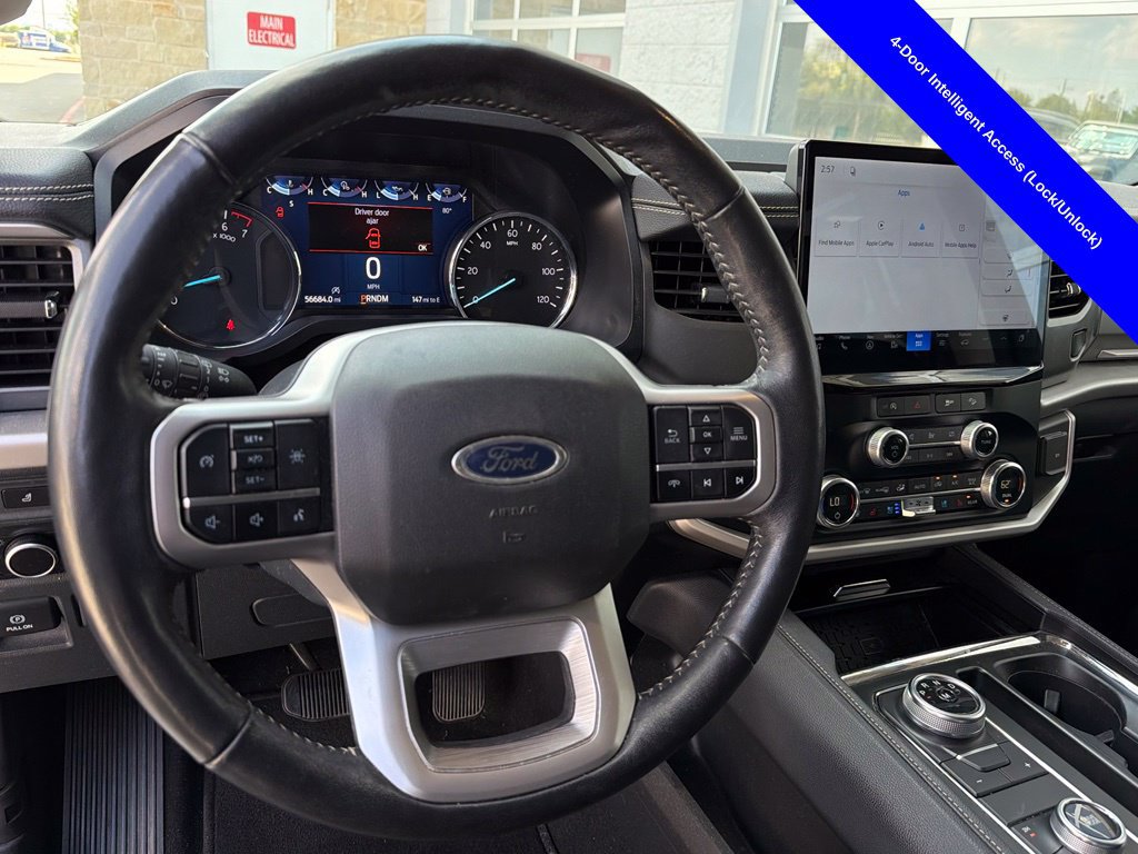 Used 2024 Ford Expedition XLT AWD/4WD image 12
