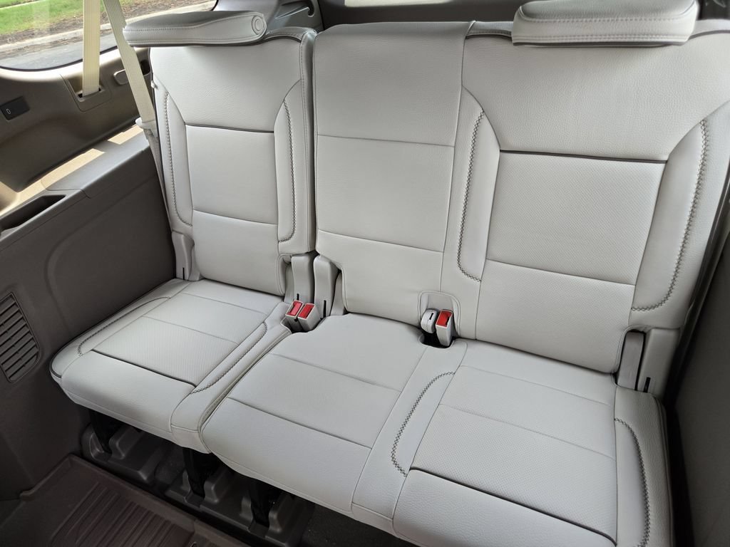 New 2026 GMC Yukon XL Denali w/ LPO, Floor Liner Package AWD/4WD image 19