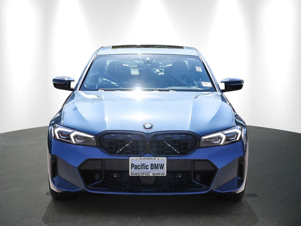 Used 2025 BMW M340i xDrive AWD/4WD image 2