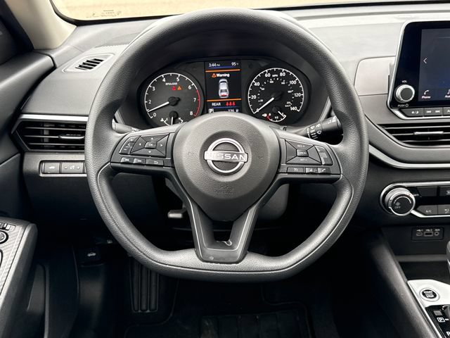 Certified 2025 Nissan Altima 2.5 S FWD image 15