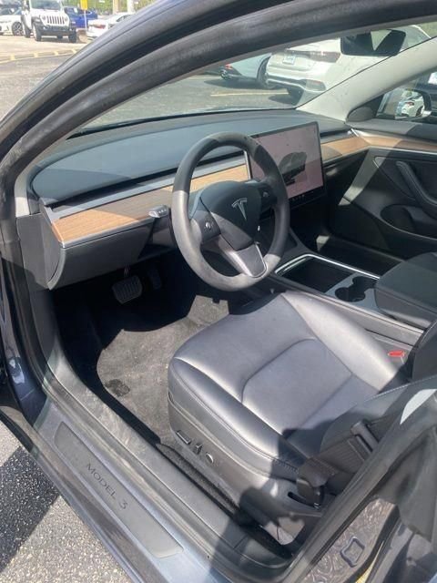 Used 2023 Tesla Model 3 Standard Range RWD image 16