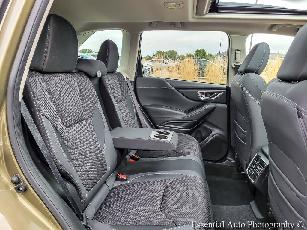 Certified 2024 Subaru Forester Premium AWD/4WD image 29