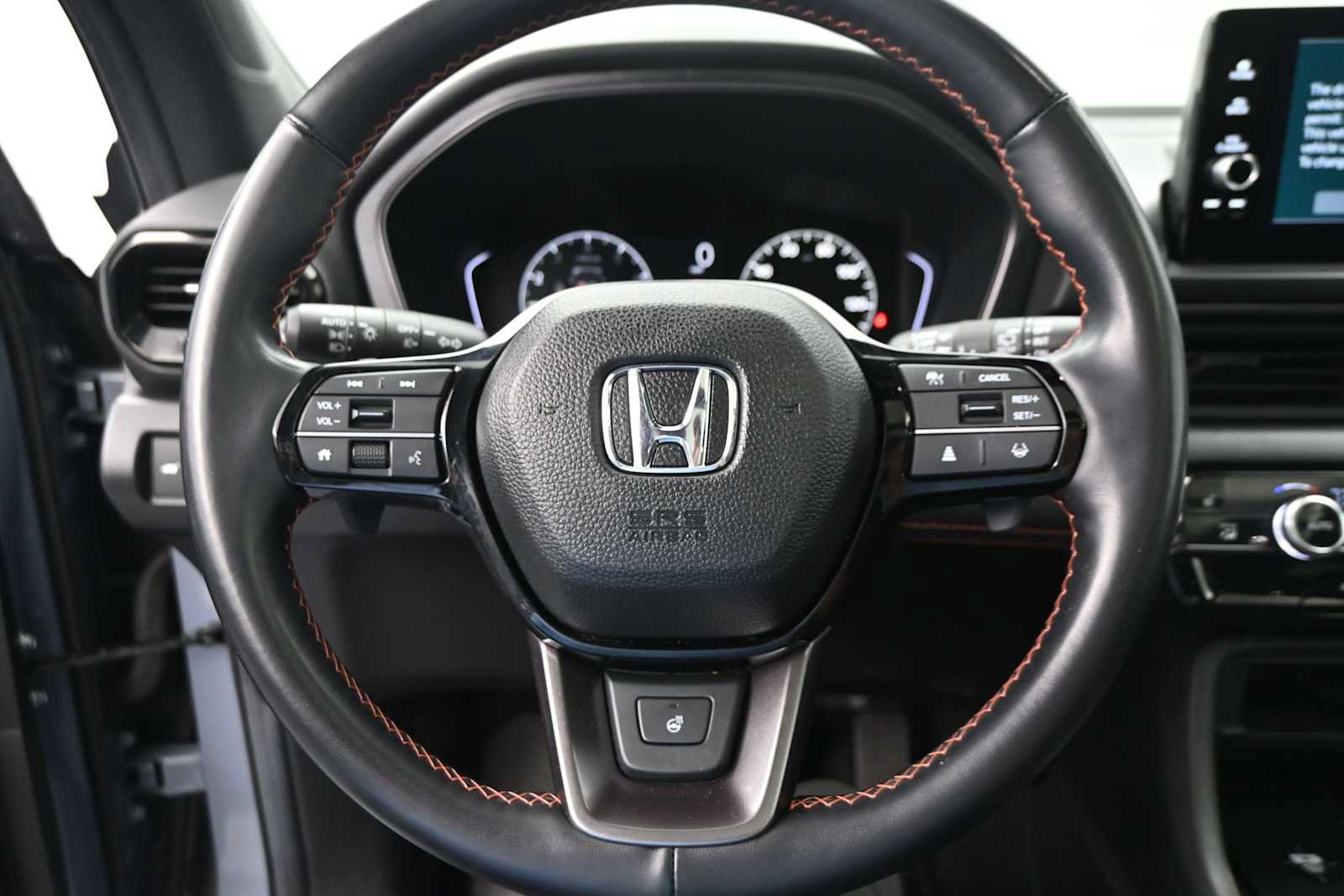 Used 2024 Honda Pilot TrailSport image 13