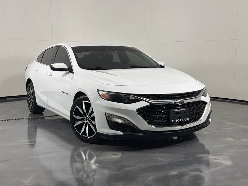 Used 2023 Chevrolet Malibu RS FWD image 2