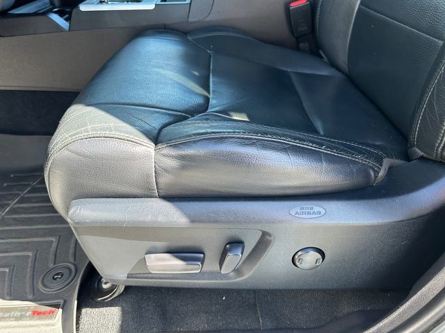 Used 2016 Toyota Tundra Limited w/ Limited Premium Package AWD/4WD image 23