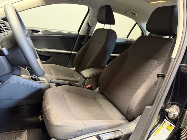 Used 2015 Volkswagen Jetta S image 15