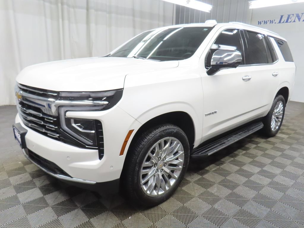 Used 2025 Chevrolet Tahoe Premier w/ Sun And Tow Package AWD/4WD image 7