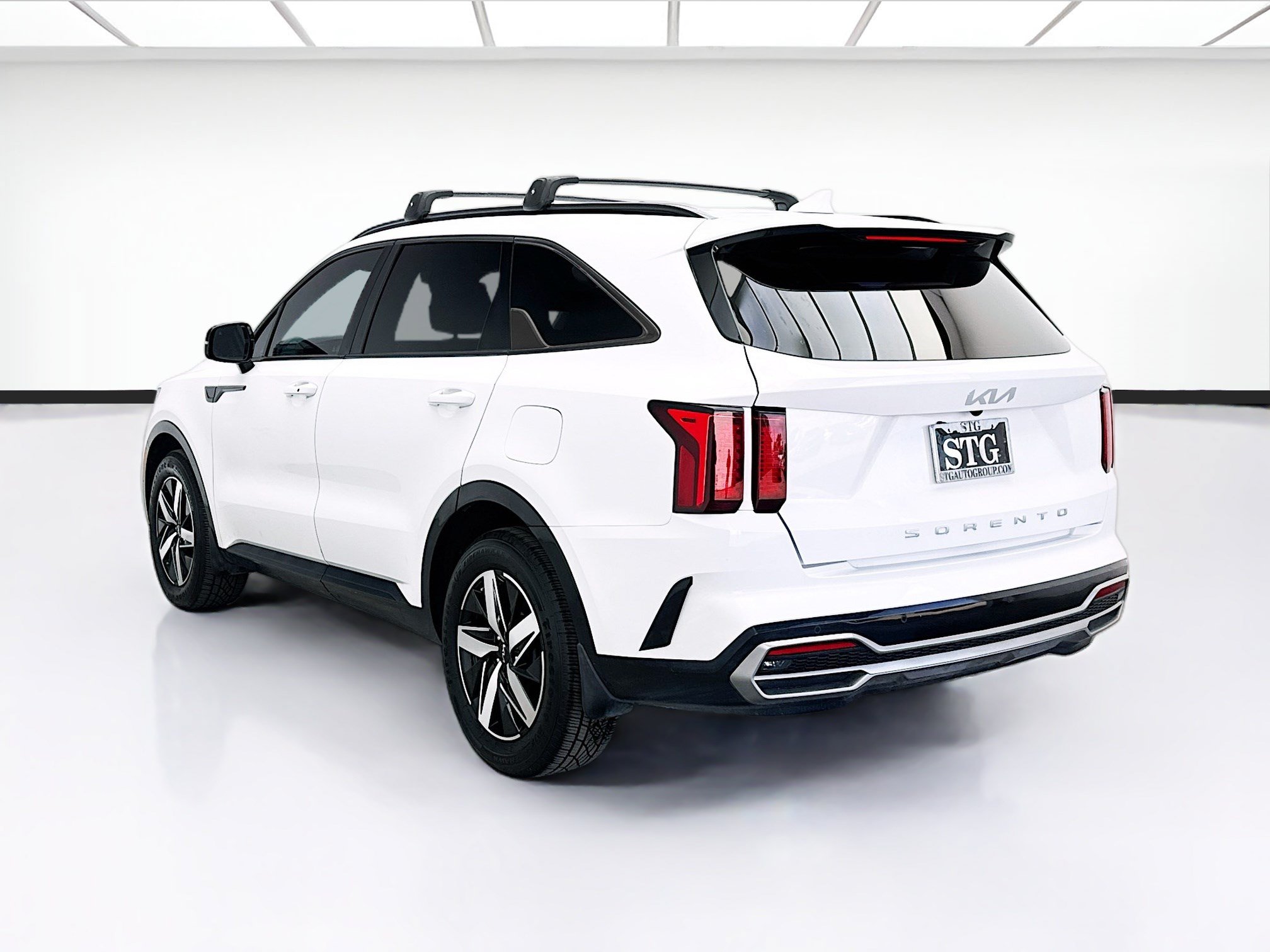 Used 2022 Kia Sorento S FWD image 6