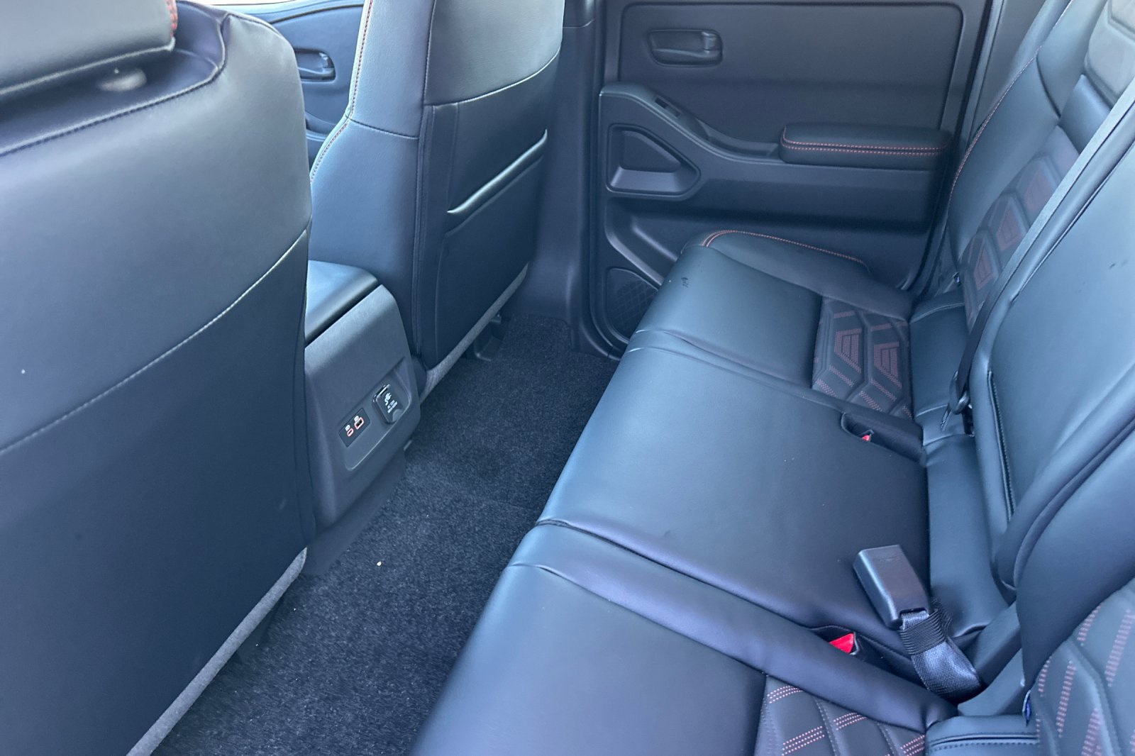 New 2026 Nissan Frontier PRO-4X w/ Pro Premium Package image 12