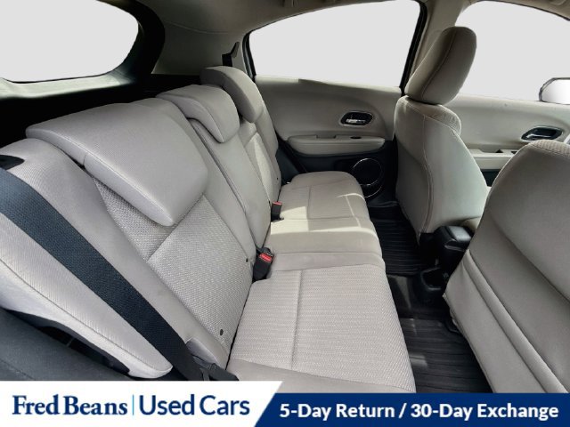Used 2016 Honda HR-V EX image 32