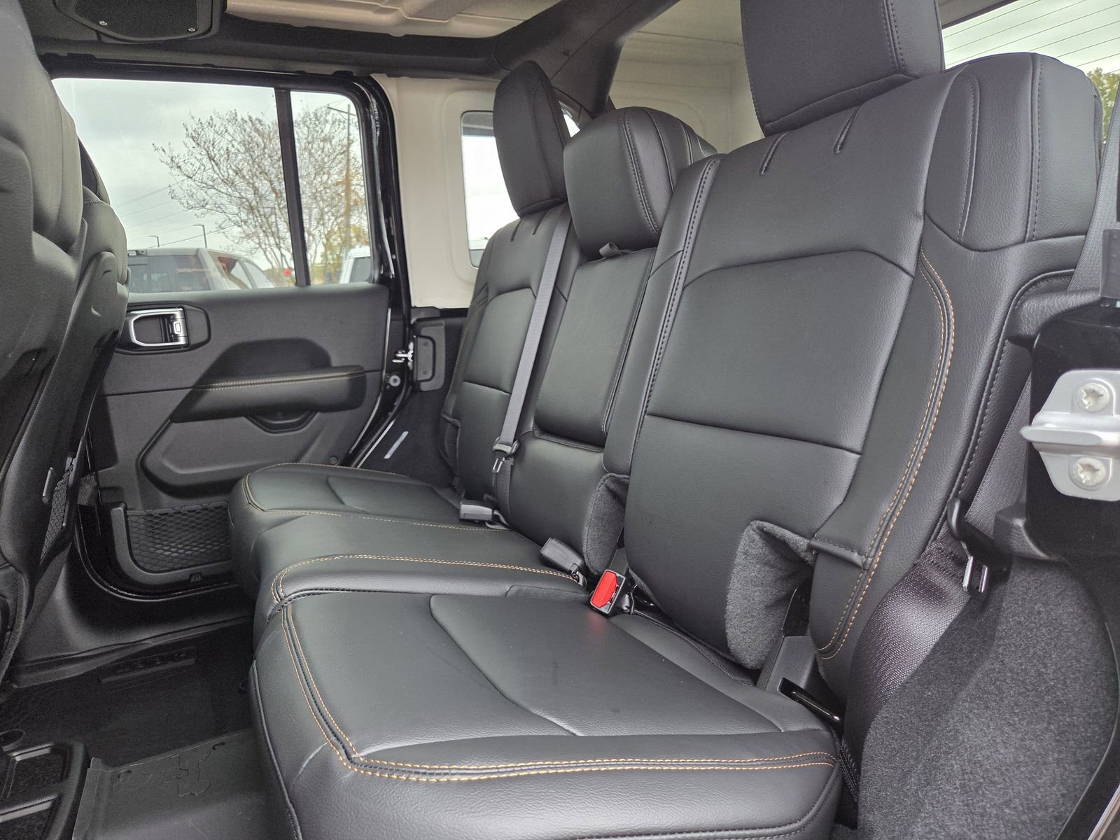 New 2026 Jeep Wrangler Unlimited Sahara image 19