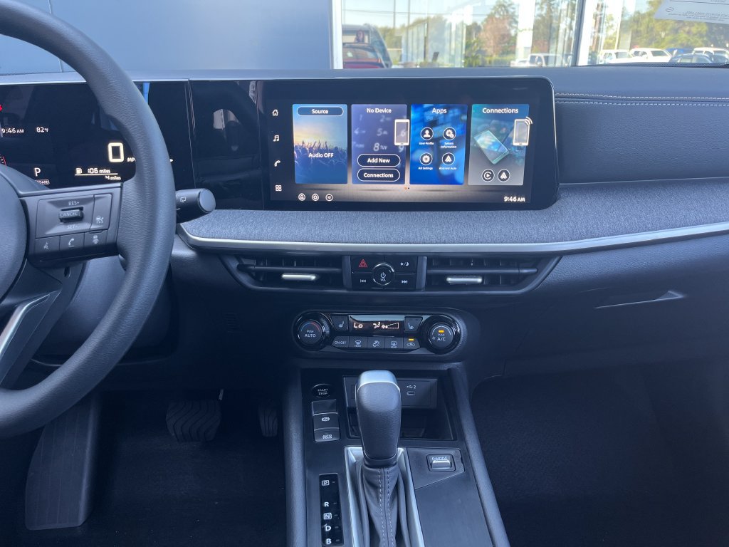 New 2027 Nissan Kicks SV AWD/4WD image 17