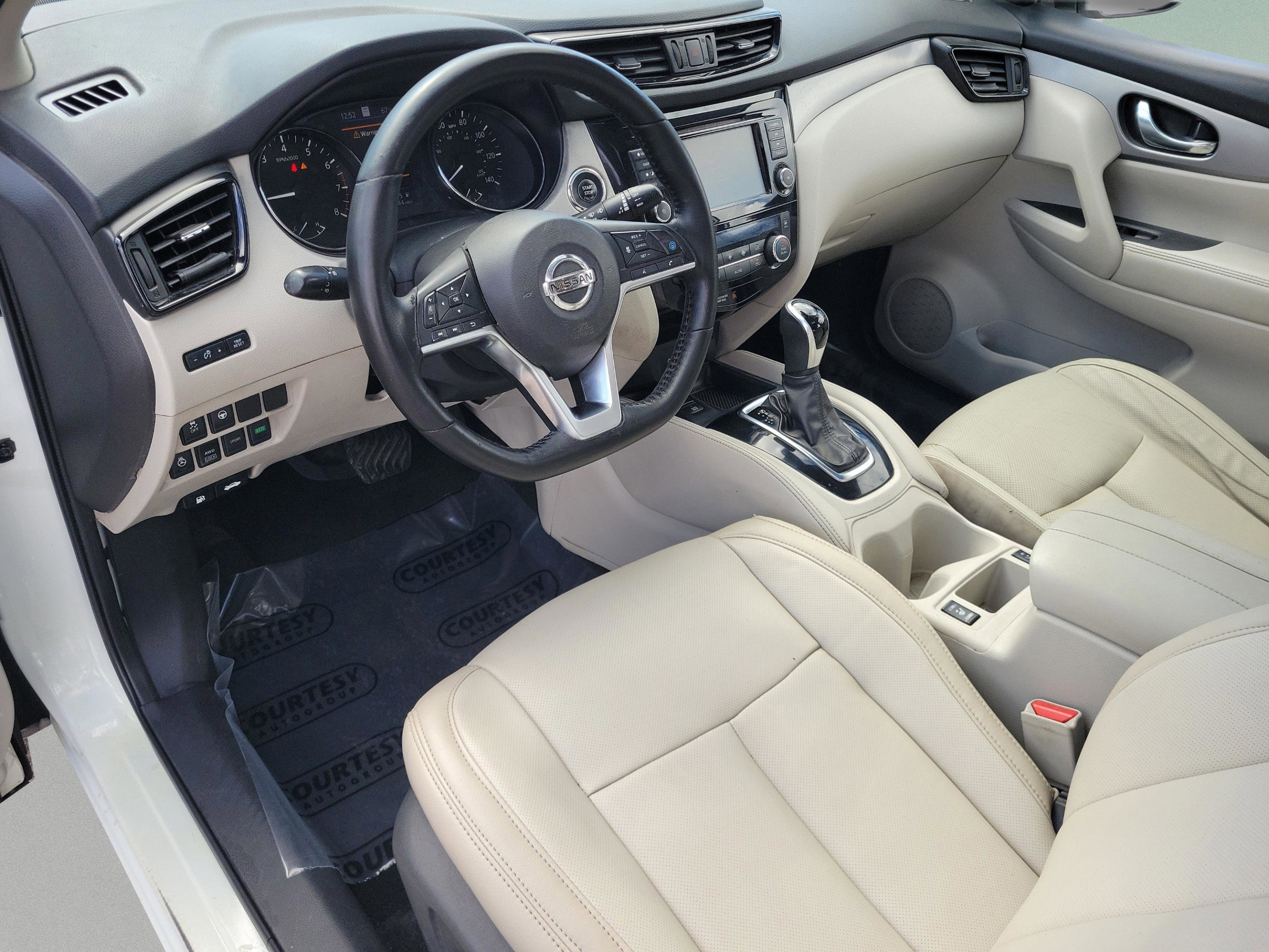 Used 2020 Nissan Rogue Sport SL w/ Premium Package image 23