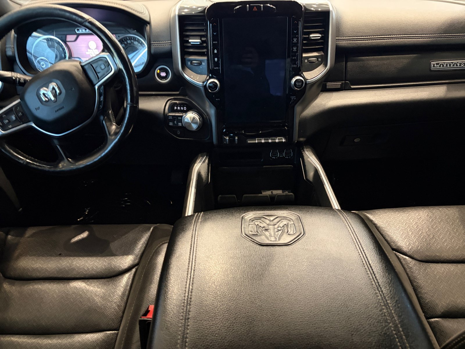 Used 2020 RAM 1500 Laramie AWD/4WD image 17
