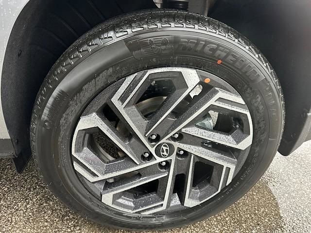 New 2026 Hyundai Tucson Limited AWD/4WD image 12