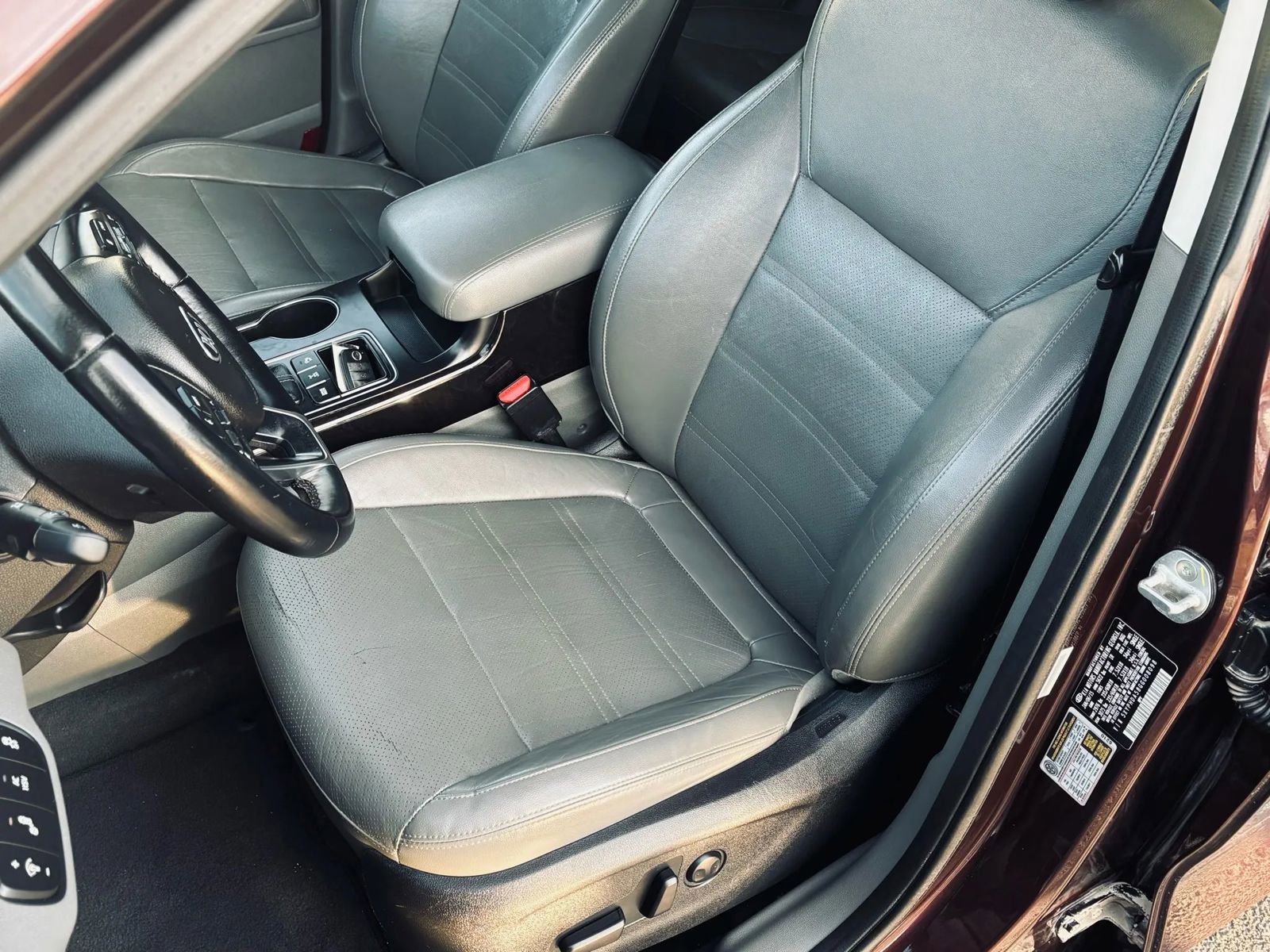 Used 2016 Kia Sorento EX w/ EX Premium Package image 14