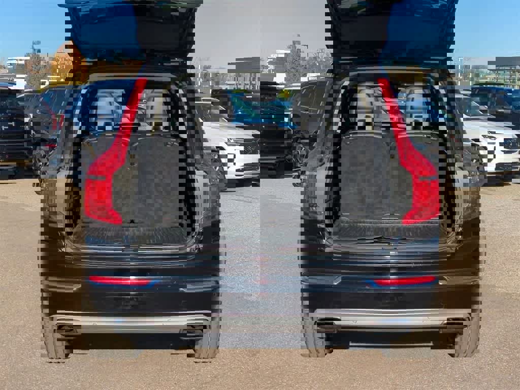 Used 2019 Volvo XC90 T8 Inscription w/ Luxury Package image 25