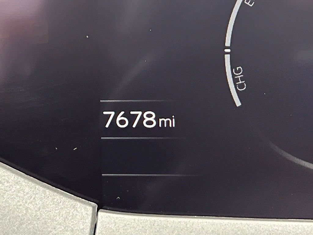 Certified 2023 Toyota Prius XLE FWD image 38