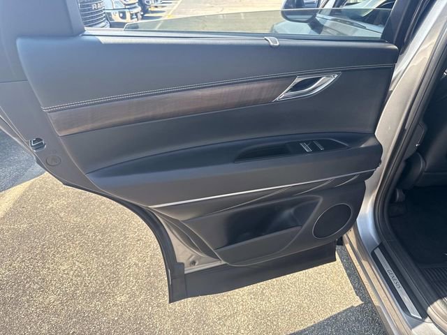 Used 2024 Genesis GV80 2.5T image 21