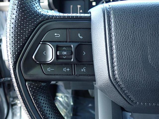 Certified 2025 Toyota Tacoma SR5 AWD/4WD image 13