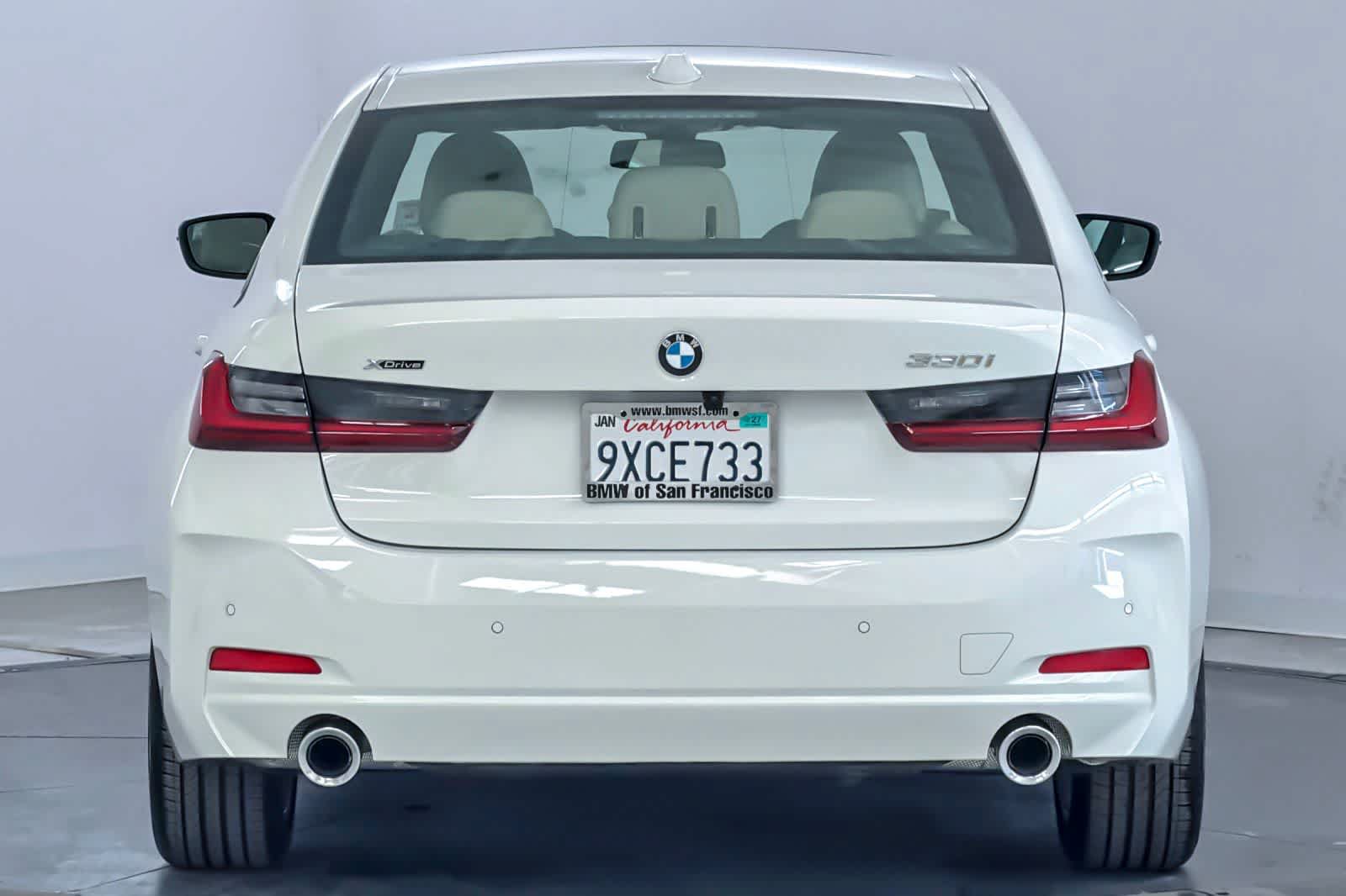 Used 2026 BMW 330i xDrive Sedan w/ Premium Package AWD/4WD image 7