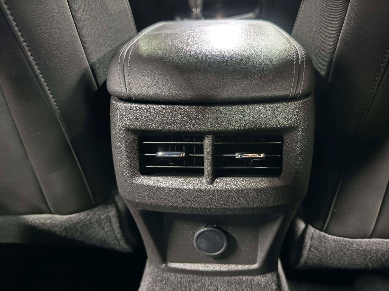 Used 2023 Cadillac CT4 Luxury w/ Sun And Sound Package AWD/4WD image 46