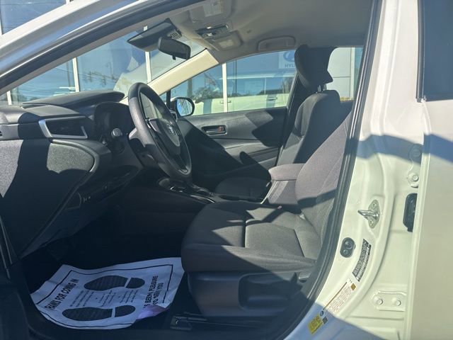 Used 2023 Toyota Corolla LE image 17